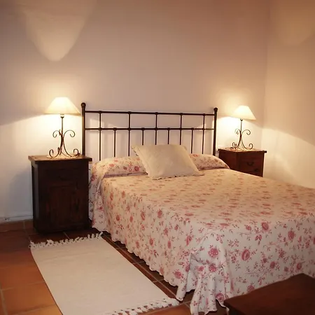 Casa Rural El Castanar * Las Casinas